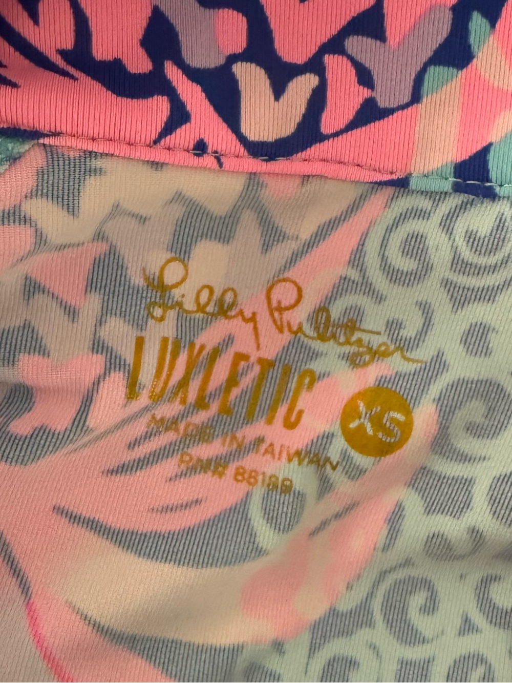 LILLY PULITZER Luxletic Marion Pullover in Borealis Blue Tropic XS - Picture 9 of 10